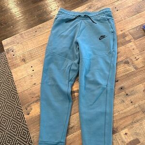 Youth XL Nike Tech pants